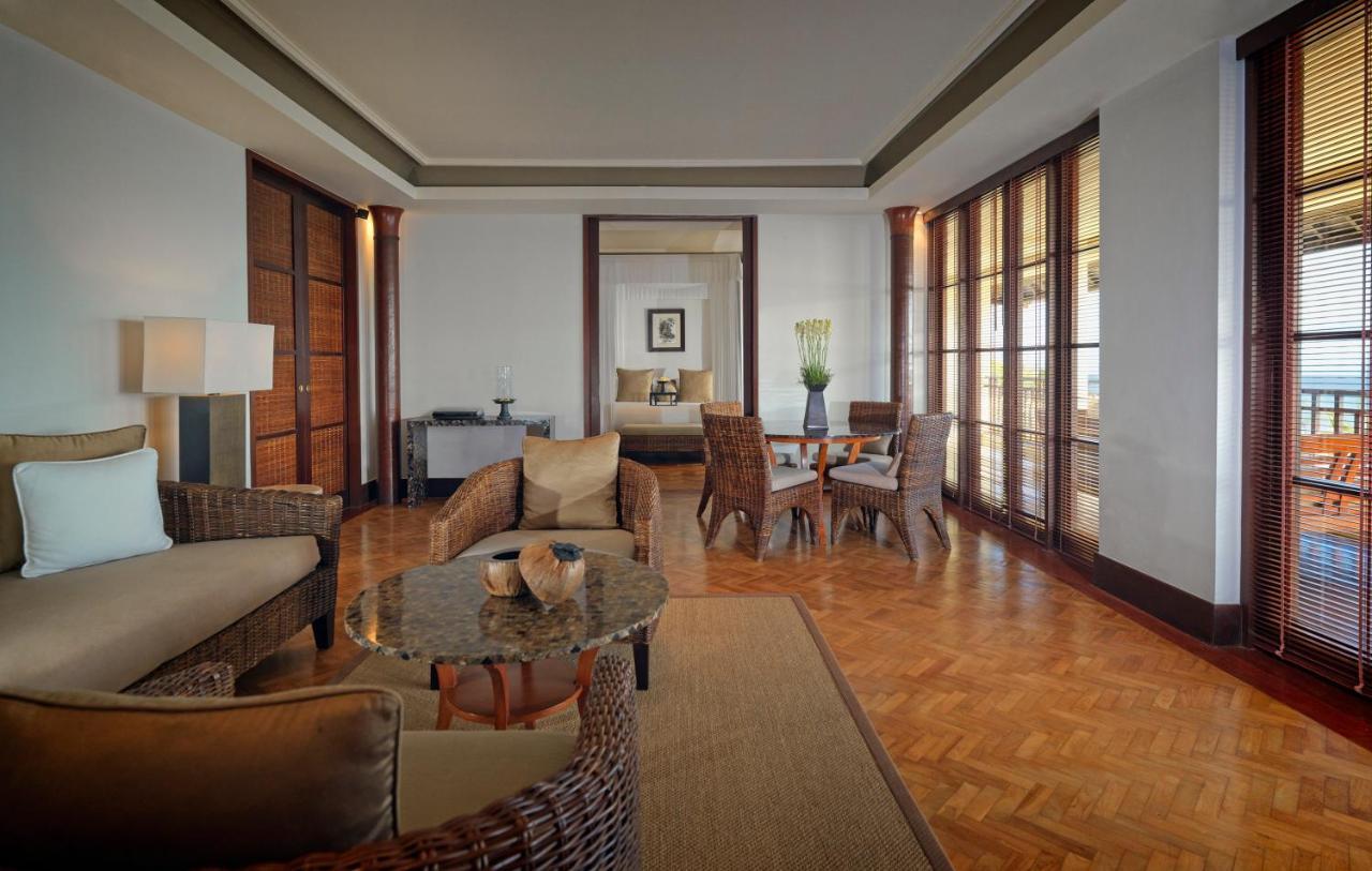 Отель The Legian Seminyak, Bali Экстерьер фото