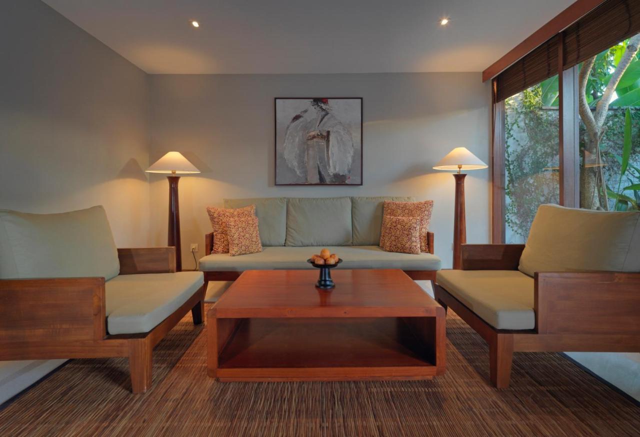 Отель The Legian Seminyak, Bali Экстерьер фото