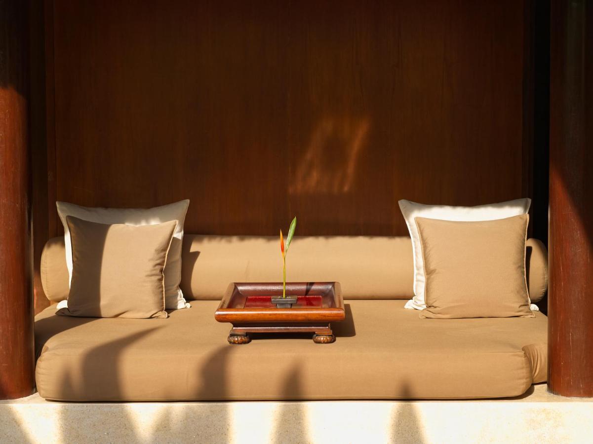 Отель The Legian Seminyak, Bali Экстерьер фото